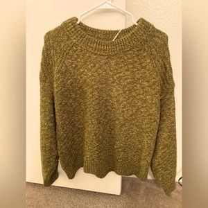 Cute Green Sweater Perfect for Fall and Winter